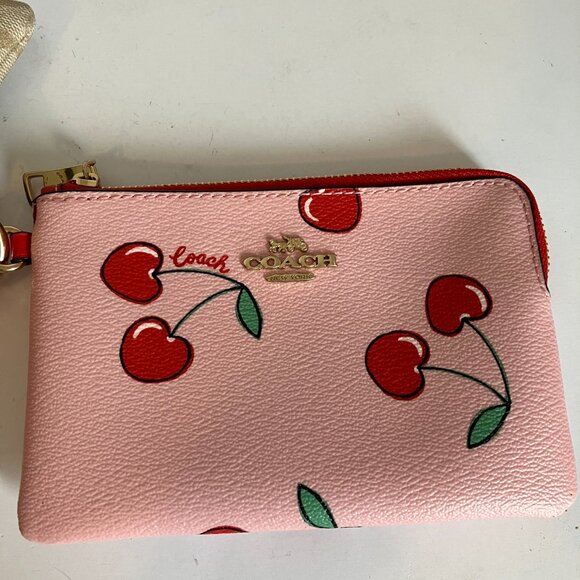 Coach Cherry, Signature Red and Pebbled Red Wallets Trio. - Picture 6 of 11